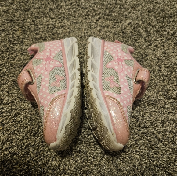 Minnie Mouse Toddler Sneakers - Picture 4 of 5